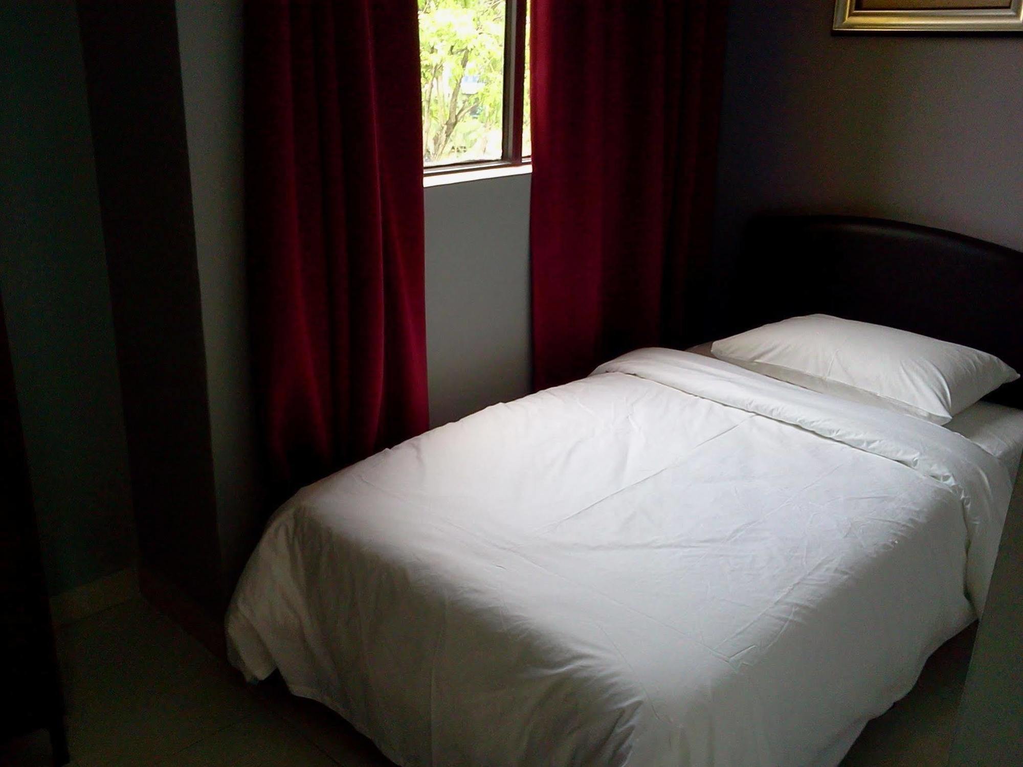 Puteri Ampang Hotel Ngoại thất bức ảnh